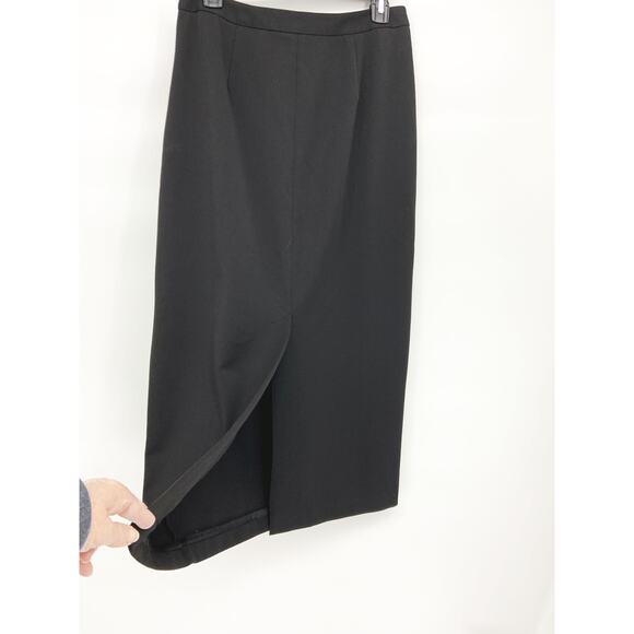 Talbots Modest Black A-line Skirt with Back Slit Stretchable Waist Size 8 - Picture 4 of 8